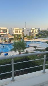 Bazén v ubytování Sky Star Villa 30 nebo v jeho okolí