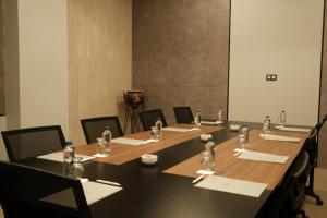 Бизнес-центр и/или конференц-зал в Remida Managed By Dedeman +60 фотографий