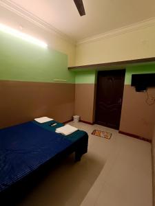 En eller flere senge i et værelse på Le Casa Stay