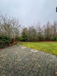 Κήπος έξω από το Le Relais d'Hubert