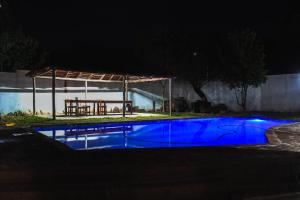 Πισίνα στο ή κοντά στο Juliet Rose Luxury Guesthouse B&B +43 φωτογραφίες