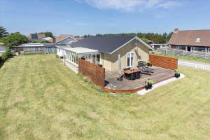 Budova, kde se prázdninový dům nachází