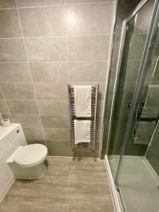 Ένα μπάνιο στο Plymouth Station Rooms Serviced Accomodation +37 φωτογραφίες