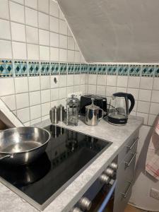 Kuchyň nebo kuchyňský kout v ubytování An der Heide + 10 fotografií