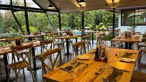 Restaurace v ubytování Hotel Pucon Green Park