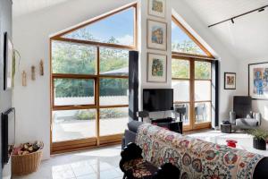 Μια τηλεόραση ή/και κέντρο ψυχαγωγίας στο 496-Snedsted-Niels-Juels-Vej-33