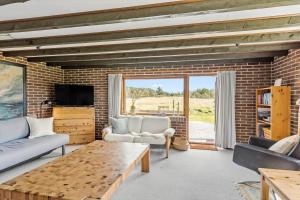 Una televisión o centro de entretenimiento en 641-Snedsted-Istrupvej-21-C