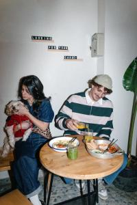 Hosté ubytování Dogpound Hotel