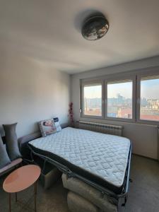 En eller flere senge i et værelse på sky thirteen