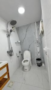 Un baño de Moon light Luxury Camp Branch 2