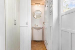 Baðherbergi á 1050-Thisted-Spanggardsvej-5 +10 myndir