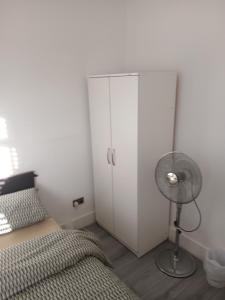 ブロムリーにあるVals Cozy Stayのギャラリーの写真