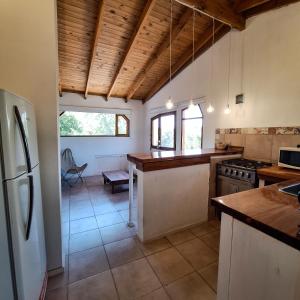 O bucătărie sau chicinetă la Hotel Antiguo Camino