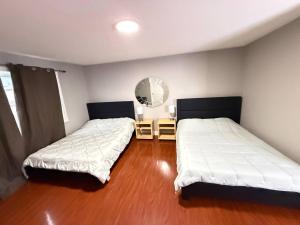 Billede fra billedgalleriet på Person Airport Homestay i Streetsville + 8 billeder