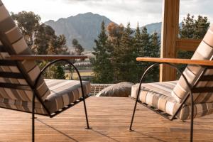 Nespecifikovaný výhled na hory nebo výhled na hory při pohledu z apartmánu + 15 fotografií