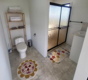 Ένα μπάνιο στο Casa Pura Vista