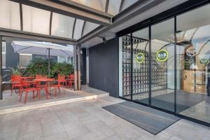 Balkón nebo terasa v ubytování B&B HOTEL Treviso Al Fogher + 36 fotografií