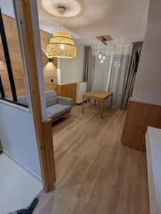 Gallery image of Juracîmes Appartements in Mijoux