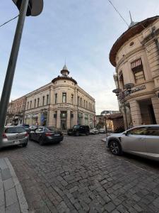 Фотография из галереи Tatulis house white bridge в Кутаиси