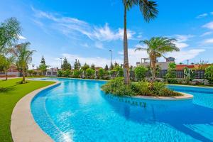 Hồ bơi trong/gần Casa del Pescadero