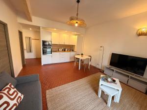 Η κουζίνα ή μικρή κουζίνα στο Cesar