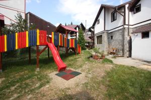 Fotografie z fotogalerie ubytování Vila Smaranda v destinaci Predeal