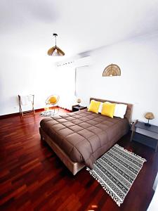 Postel nebo postele na pokoji v ubytování PESO RIVER HOUSE