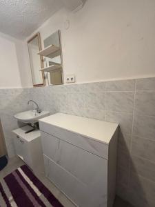 Ένα μπάνιο στο Ferienhaus Iridam +17 φωτογραφίες