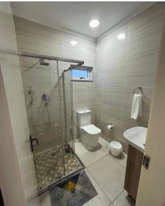 Ένα μπάνιο στο PPi LODGE