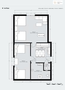 een plattegrond van een huis bij The Dante House Šeberov in Praag