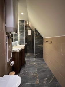 Ένα μπάνιο στο KULA ANDJELA KONACI - Kopaonik Ski Centar +6 φωτογραφίες