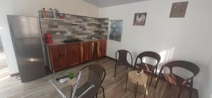 Η κουζίνα ή μικρή κουζίνα στο Casa iguana +10 φωτογραφίες