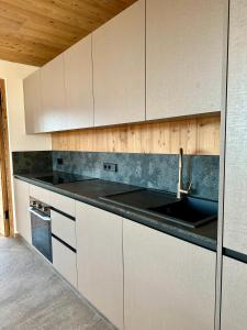 Køkken eller tekøkken på Wieserhof Family Farm