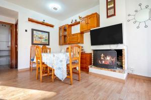 Et tv og/eller underholdning på Hauzify I Casa Vallespir