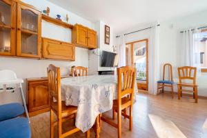 Køkken eller tekøkken på Hauzify I Casa Vallespir