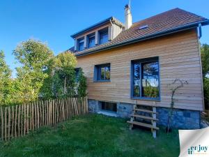 Bygningen som villaen ligger i