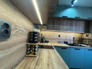 Η κουζίνα ή μικρή κουζίνα στο Къща Камберови град Калофер