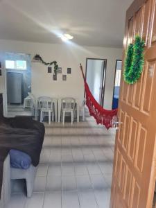 Et opholdsområde på APARTAMENTO EM ICARAÍ COM PISCINA 500mt DA PRAIA