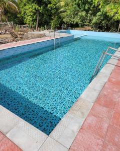 La alberca dentro o cerca de The Bella Vista Retreat