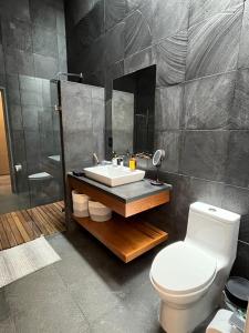 Phòng tắm tại Casa Carmen Etla +11 ảnh