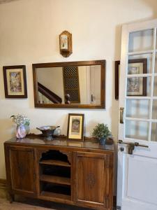 Gallery image of Dove Cottage in Srinagar