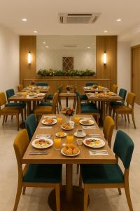 Φαγητό σε αυτό το ξενοδοχείο ή κάπου εκεί κοντά