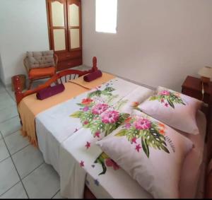 Кровать или кровати в номере La Canopée II