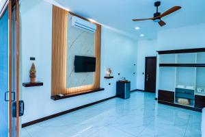 TV a/nebo společenská místnost v ubytování Hotel Sanctuarium