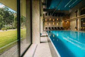 Πισίνα στο ή κοντά στο Omega Lake Family 2