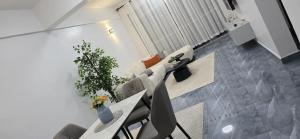 Телевизор и/или развлекательный центр в EL Nido