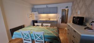 Postel nebo postele na pokoji v ubytování Paradis Zeedijk 4