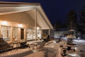 Arctic Circle Luxury House - close to Santa's Village v zimě