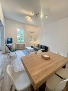 Гостиная зона в Maison 6 couchages proche TRAM D