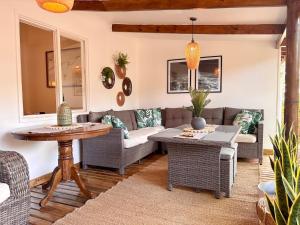 Χώρος καθιστικού στο Hare Mahalo